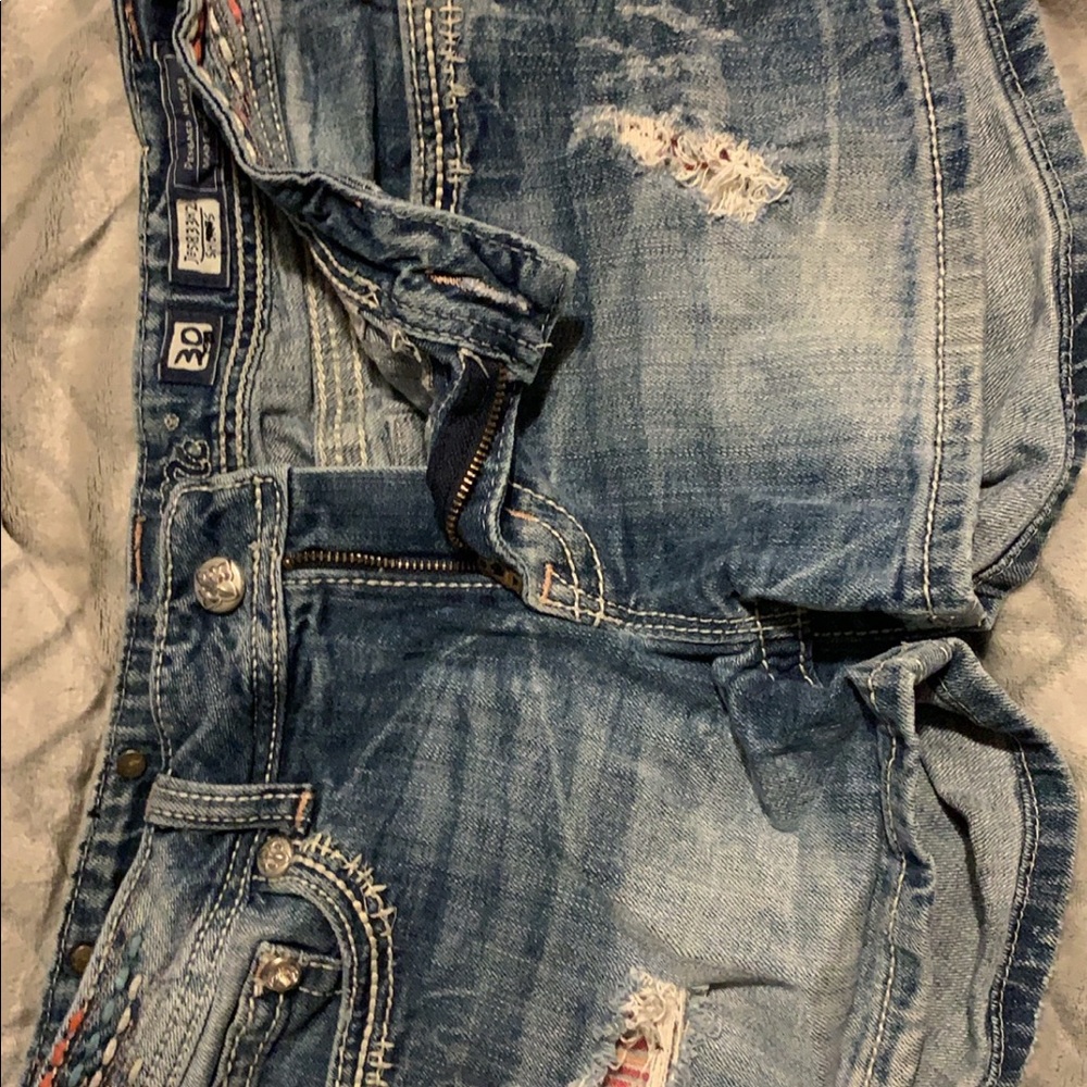 MISS ME SHORTS